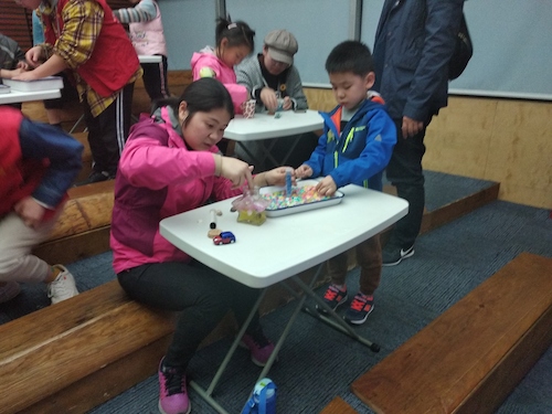 七月六日 全球最大博彩公司排名
 B.D.服务社赴浙江自然博物馆”小问号大知识“小分队 妈妈和小朋友一起合作