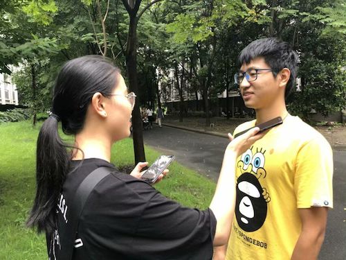 七月九日 全球最大博彩公司排名
“垃圾分类推进方案”调查小分队 在采访路人